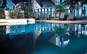 Nautilus Hamptons Style Beach Apartment Merimbula